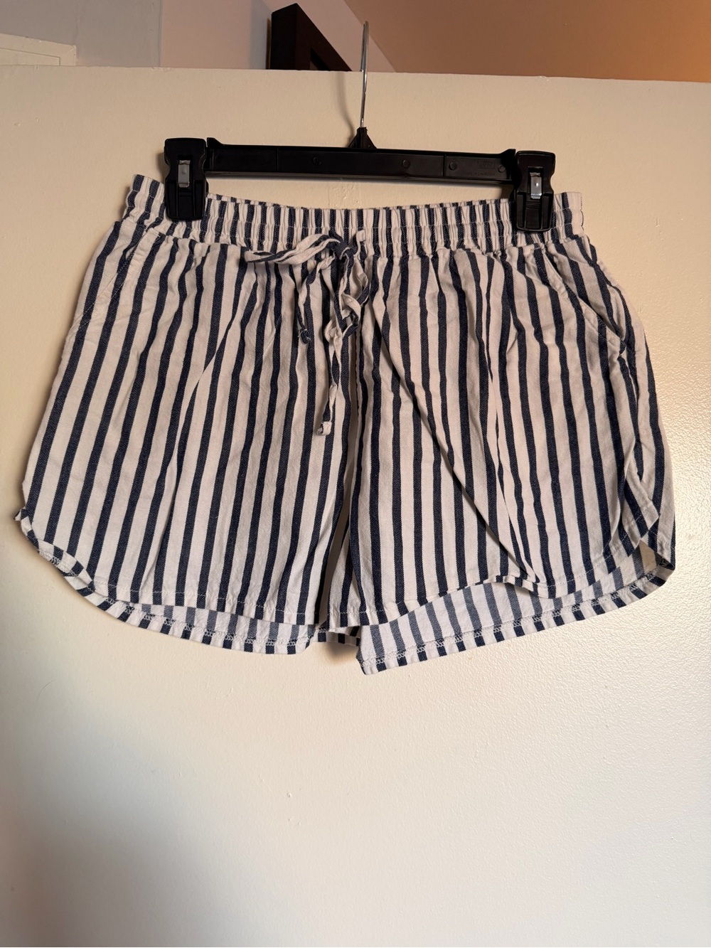 Universal Thread Navy and White Striped Drawstring Athletic Shorts